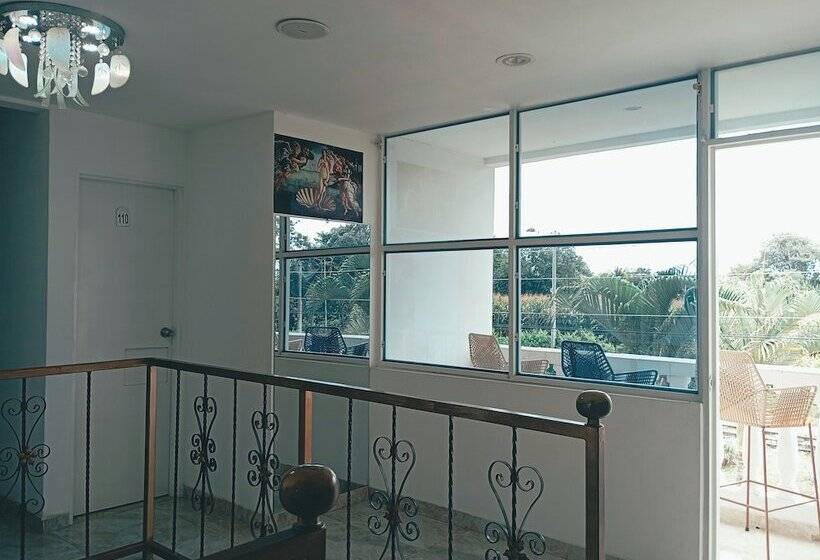 בית מלון כפרי Real Palace Tulua