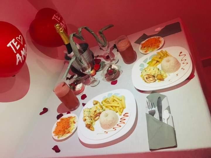 בית מלון כפרי Real Palace Tulua