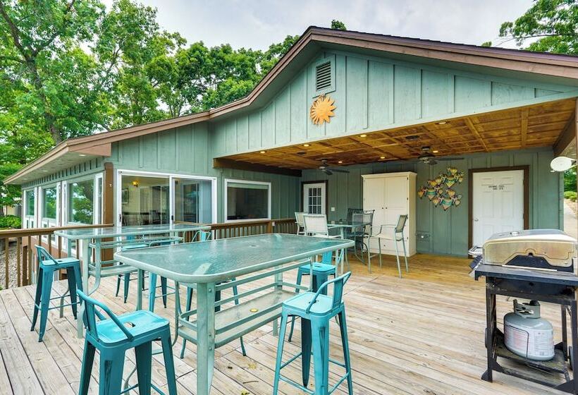 Large Lake Of The Ozarks Home: Deck, Dock & Views