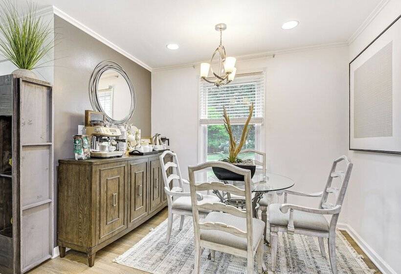 Fire Pit & Gazebo   Luxe Severn Family Home!