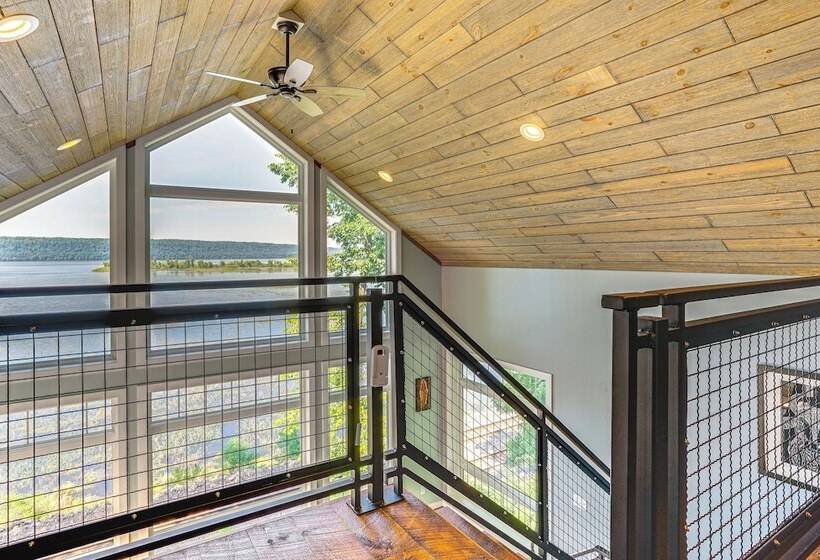 Maiden Rock Cottage W/ Fire Pit & Lake Pepin Views