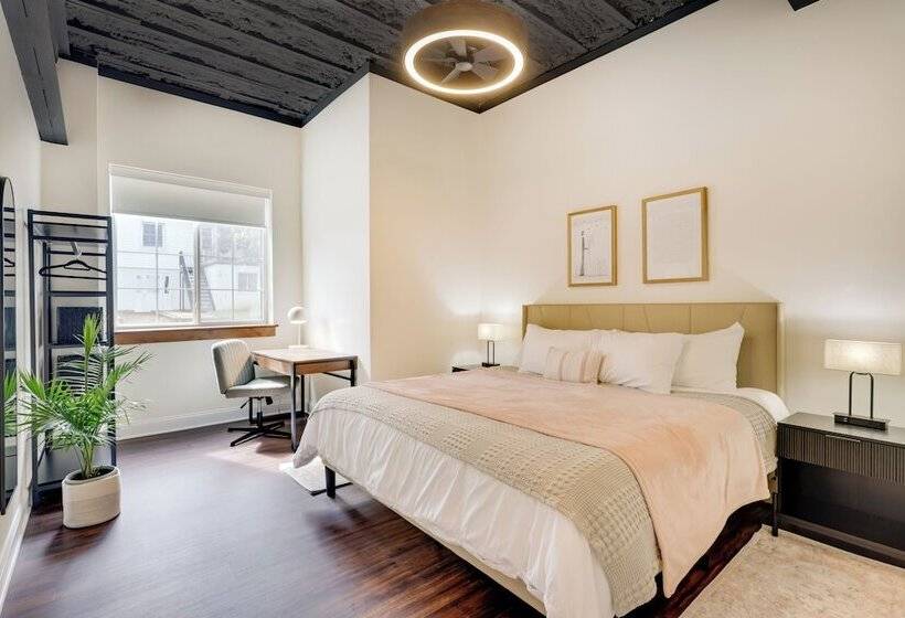 Modern Harrisonburg Home   2 Mi To Jmu!