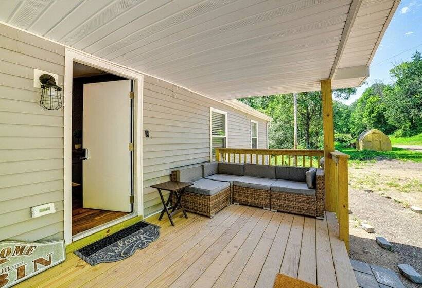 Modern Unadilla Retreat W/ Decks & Gas Grill!