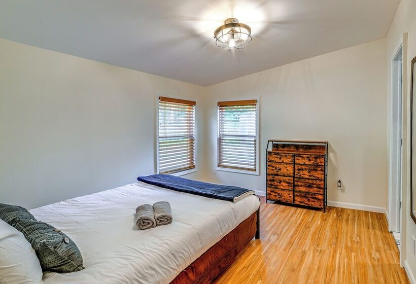 Modern Unadilla Retreat W/ Decks & Gas Grill!