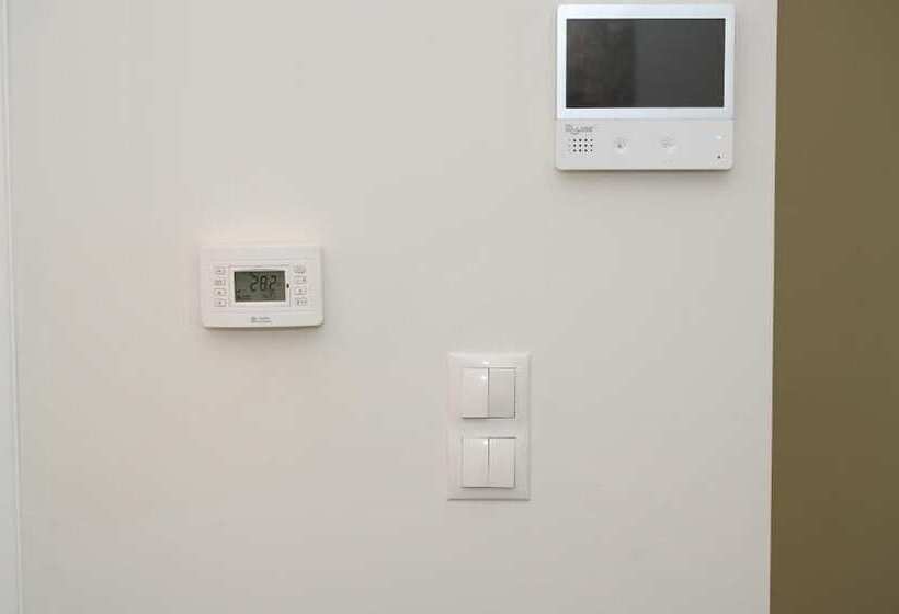 モーテル Elida Inn