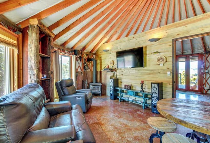 Mountainside Yurt W/ Views < 3 Mi To Black Canyon!