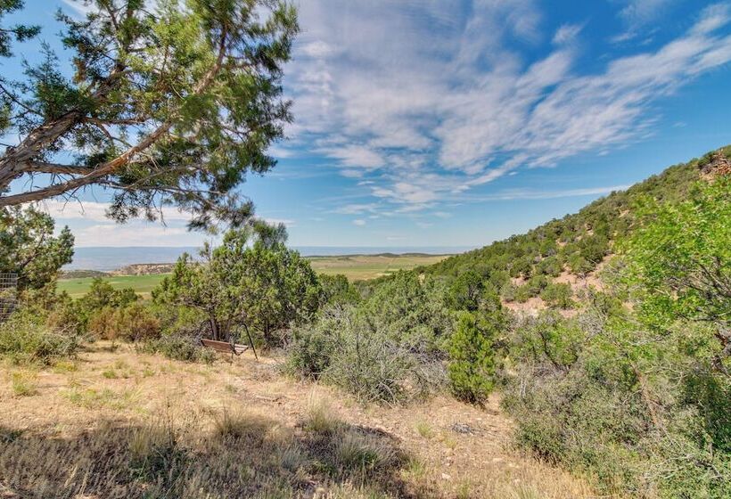 Mountainside Yurt W/ Views < 3 Mi To Black Canyon!