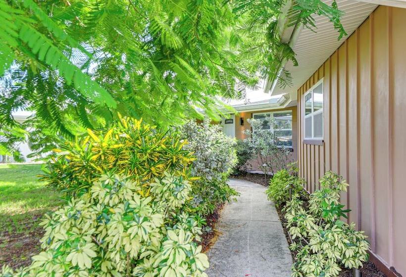 Peaceful Port Charlotte Home W/ Private Pool!