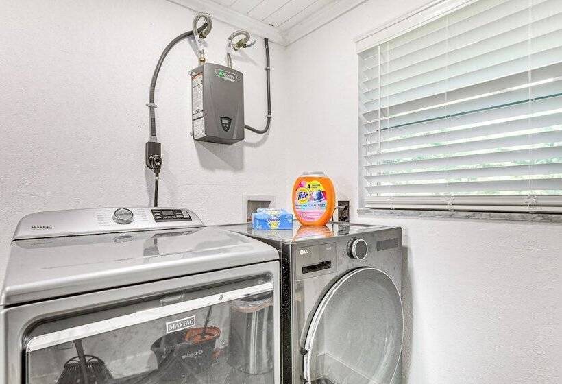 Peaceful Port Charlotte Home W/ Private Pool!