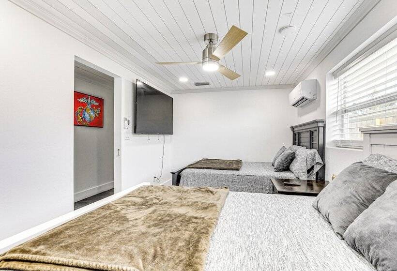 Peaceful Port Charlotte Home W/ Private Pool!