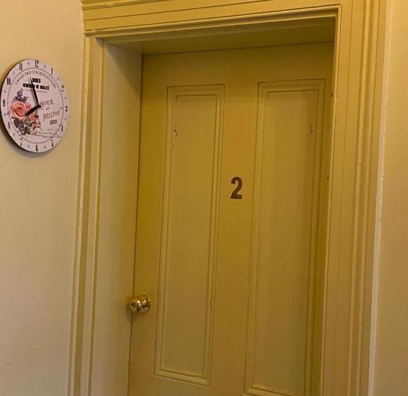 پانسیون Ellstanmor Guesthouse Cooma