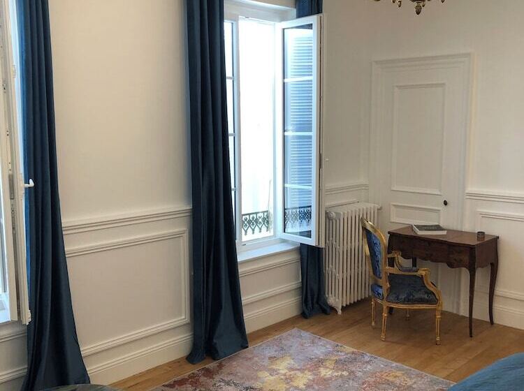 Пансион L Hôtel Particulier Du 12