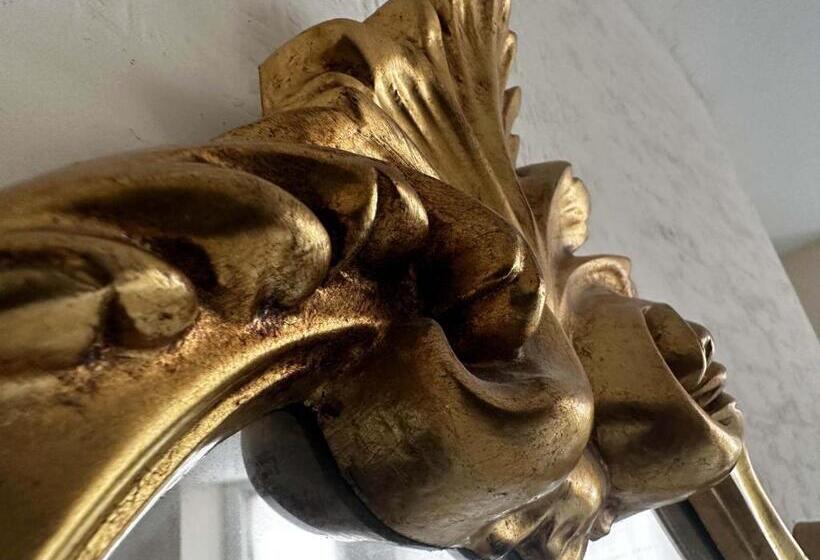 پانسیون Winton House