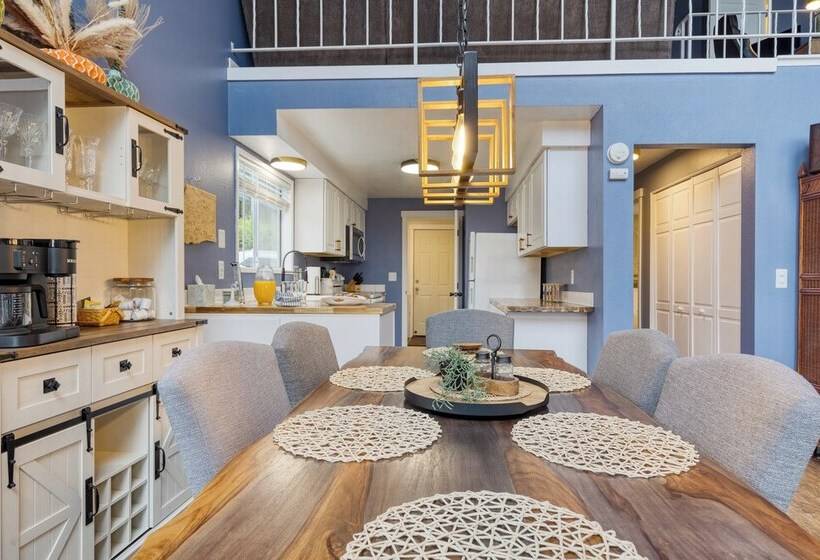 Polnell Point Lookout By Avantstay Water Views, Hot Tub, Large Patio