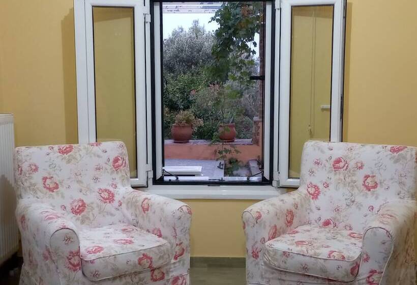 اقامتگاه Chios Green Oasis