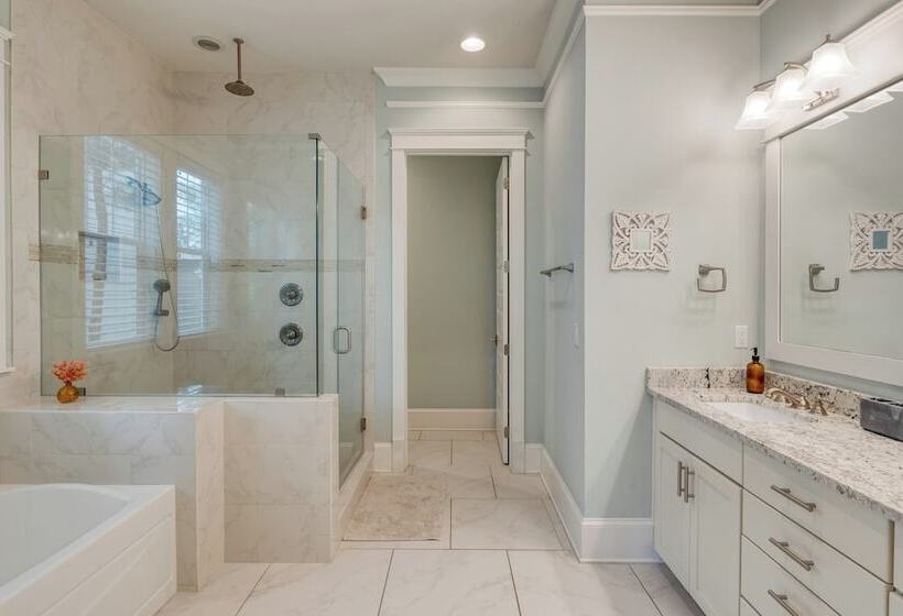 Shine On The Shore By Avantstay Pool + Golf Cart