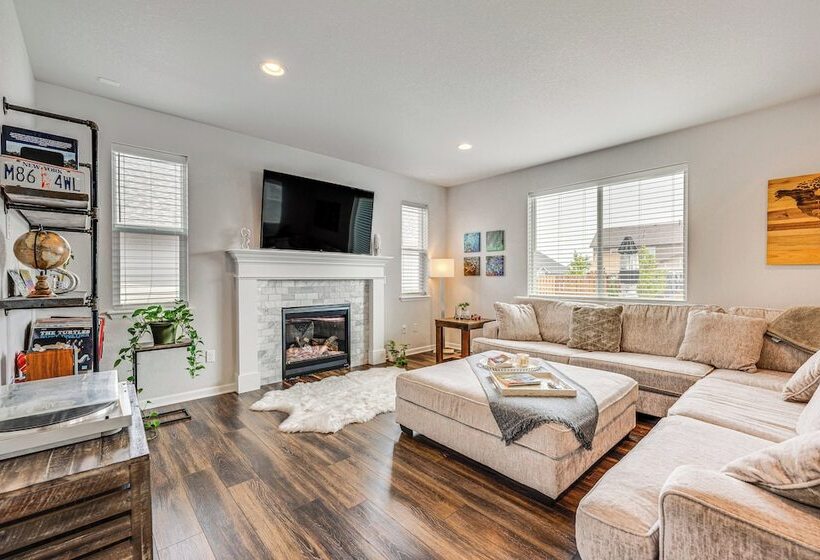 15 Mi To Boulder: Spacious Family Home In Erie