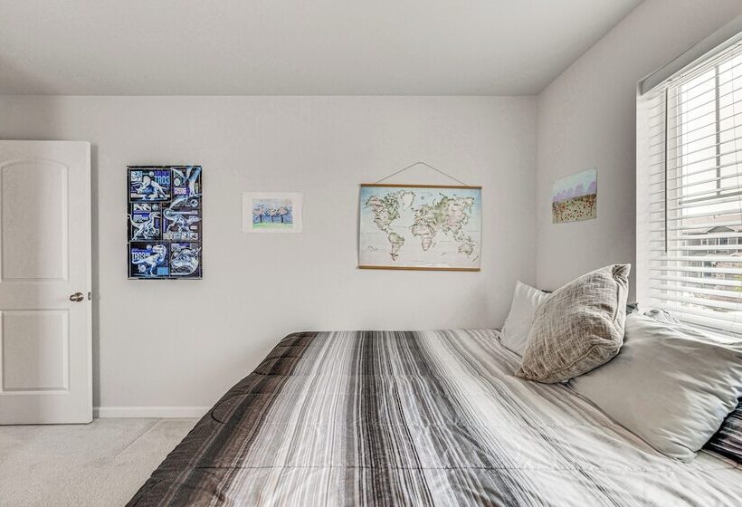 15 Mi To Boulder: Spacious Family Home In Erie