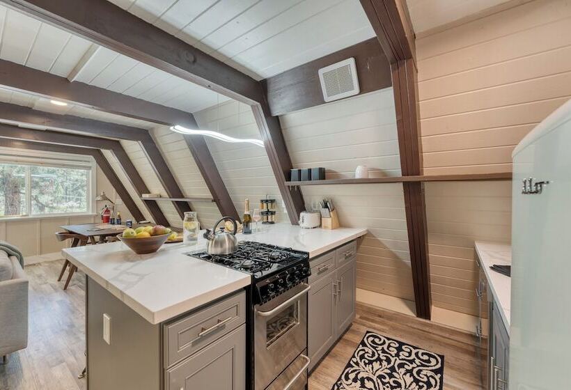 Speckled By Avantstay Modern Interior, 0.5mi To Lake!