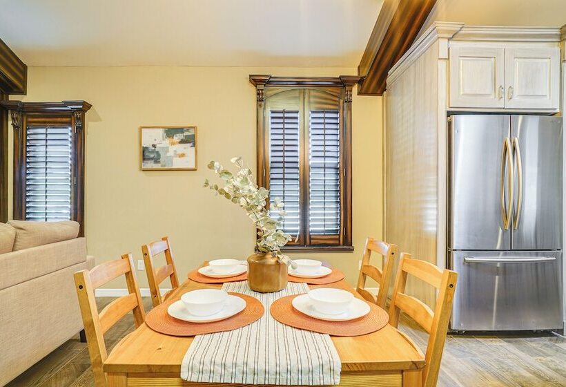 Unique El Paso Home W/ Patio ~ 1 Mi To The Shoppes