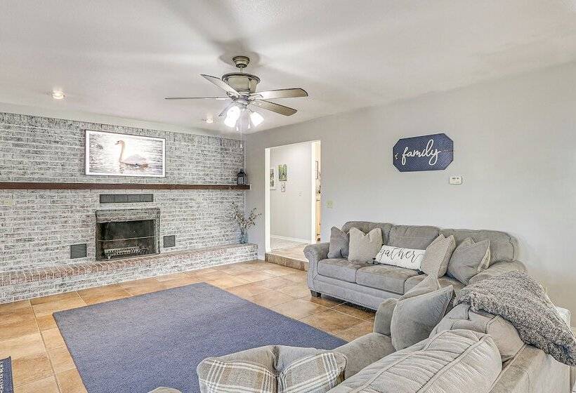 Waterfront Kansas Home W/ Private Fire Pit!