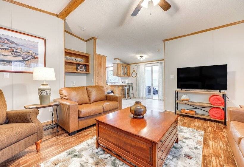 Relax, Swim & Explore: Home In Wimberley!