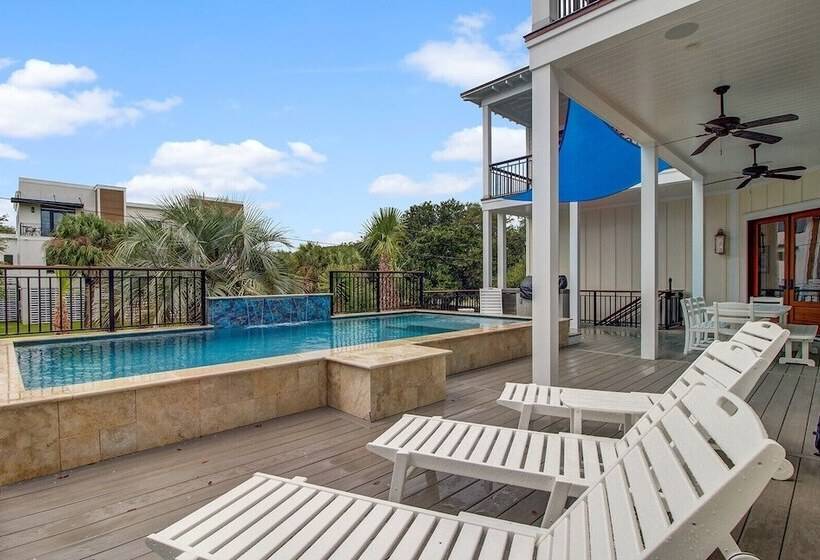 4 36th Avenue By Avantstay Chef S Kitchen, Rooftop & Pool!