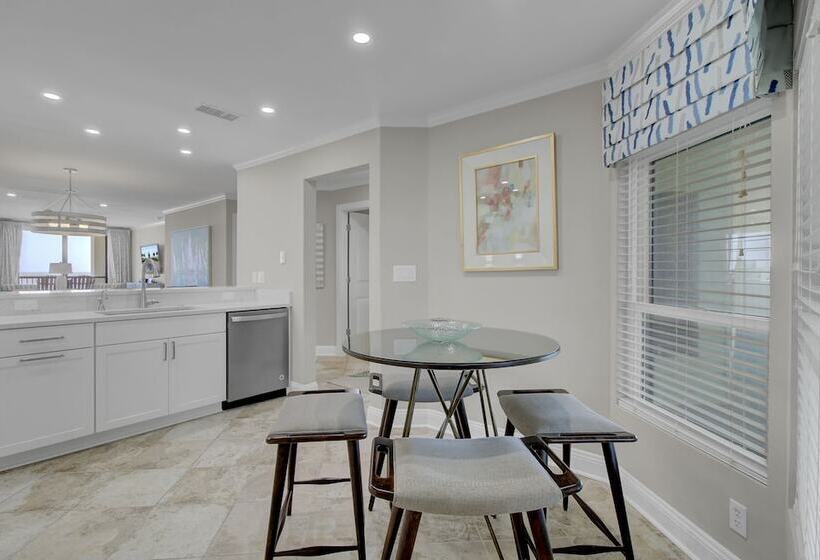 502 Summerhouse By Avantstay Ocean Front Condo W/ Community Pool Access