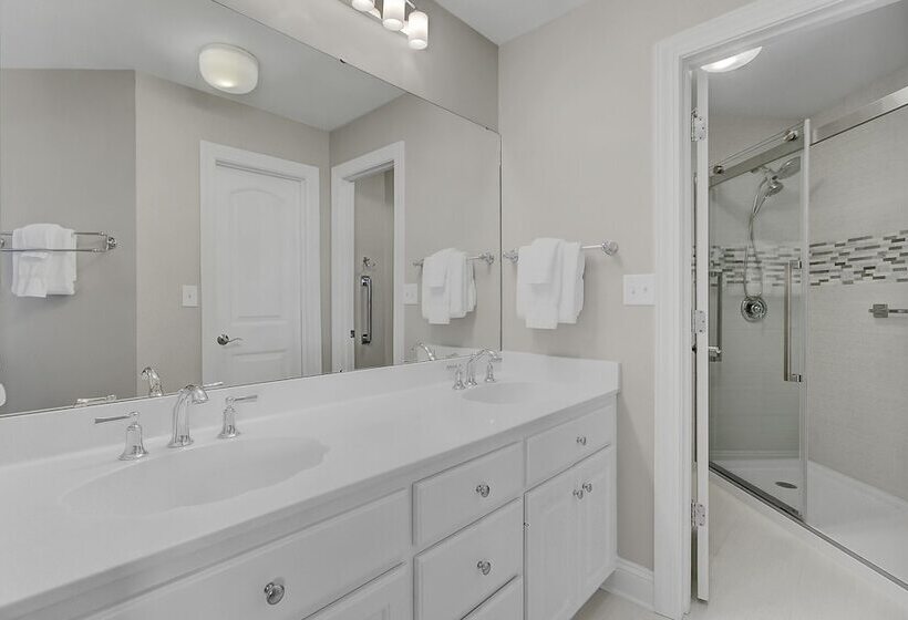 502 Summerhouse By Avantstay Ocean Front Condo W/ Community Pool Access