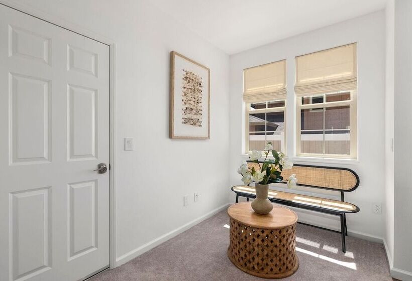 Alaula By Avantstay Gated Security Home W Valley, Ocean Views!