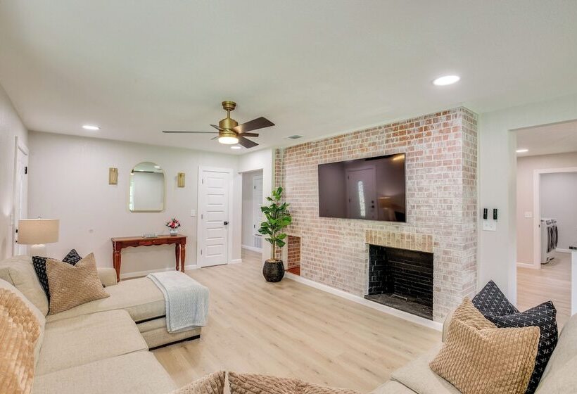 Away In Paris Retreat W/ Workspace, 2 Mi To Dtwn