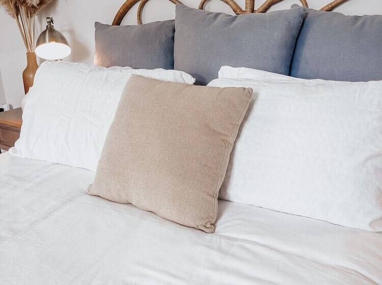 Bed and Breakfast Guesthouse On Girod