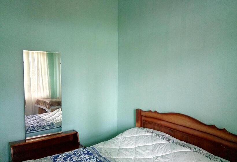 민박 Room In The Centre