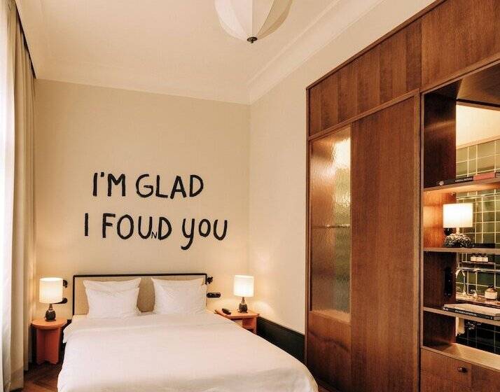 هتل Château Royal Berlin