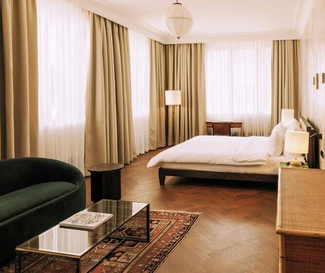 هتل Château Royal Berlin