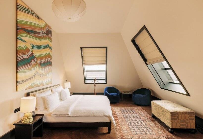 هتل Château Royal Berlin