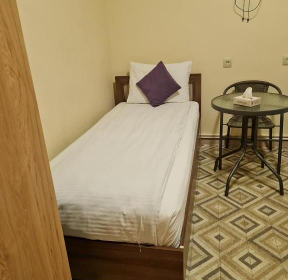 호텔 Economy Type Rooms