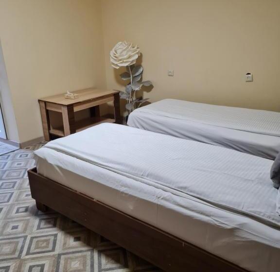 호텔 Economy Type Rooms