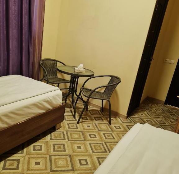 호텔 Economy Type Rooms