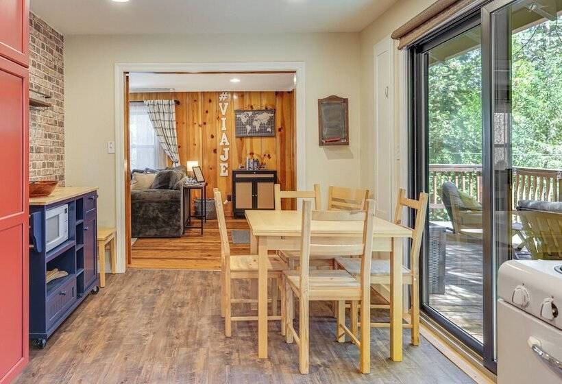 California Mountain Cabin W/ Lake Access & Deck!