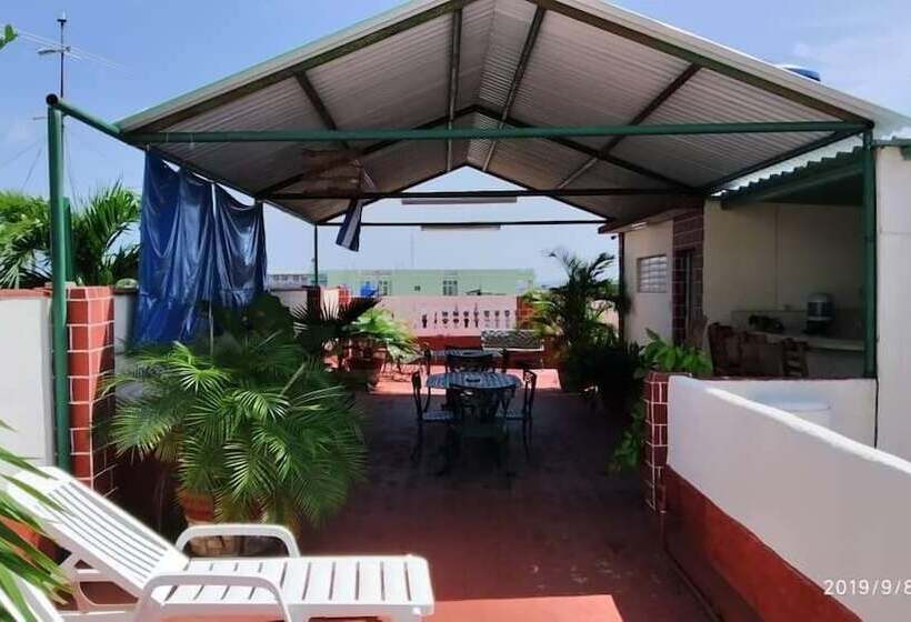 Casa Hostal Damilsy