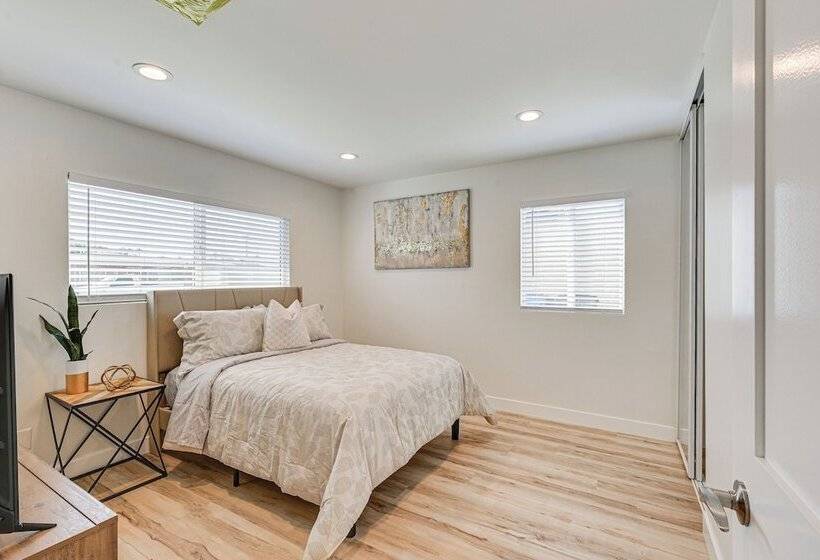 Chic Chula Vista Home: 10 Mi To Downtown San Diego