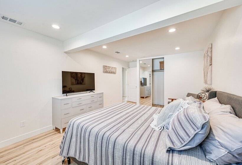 Chic Chula Vista Home: 10 Mi To Downtown San Diego