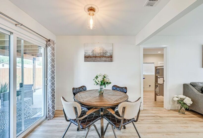 Chic Chula Vista Home: 10 Mi To Downtown San Diego