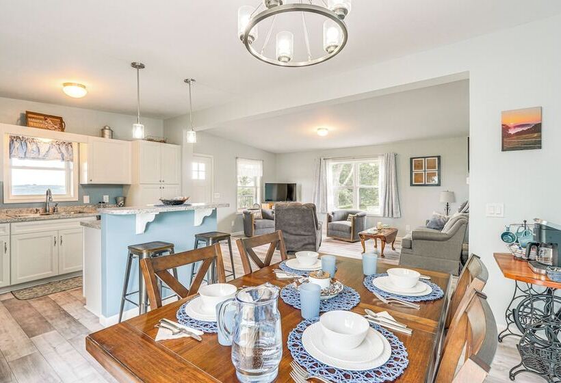 Comfortable Muncy Home W/ Serene Views!