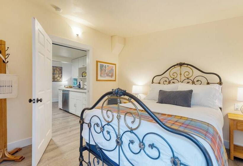 Cottage By The Bay By Avantstay 0.5mi To Beach!