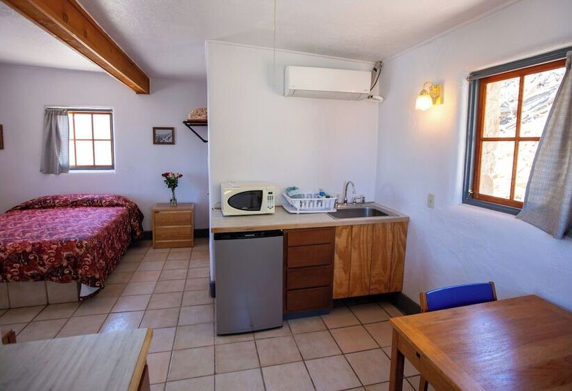 Dam Site Historic District Casitas