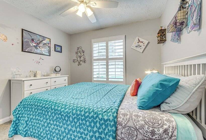 Fort Walton Beach Home W/ Pool: 5 Mi To Beach!