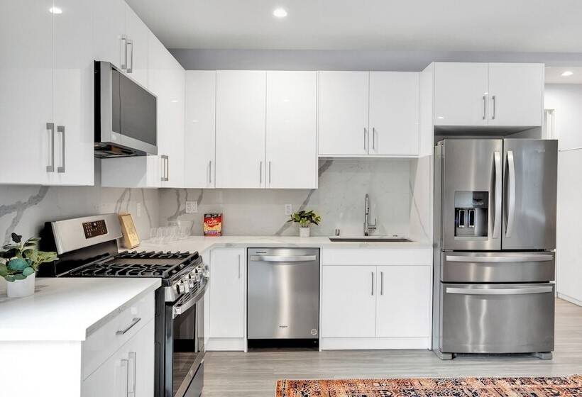 Fulton Ii By Avantstay Rooftop Patio W/ Views!