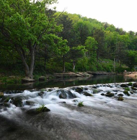 فندق Roaring River State Park